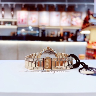 Đồng hồ nữ Versus, kích thước 36mm