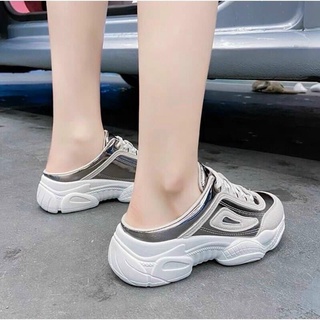 Giày sục thể thao