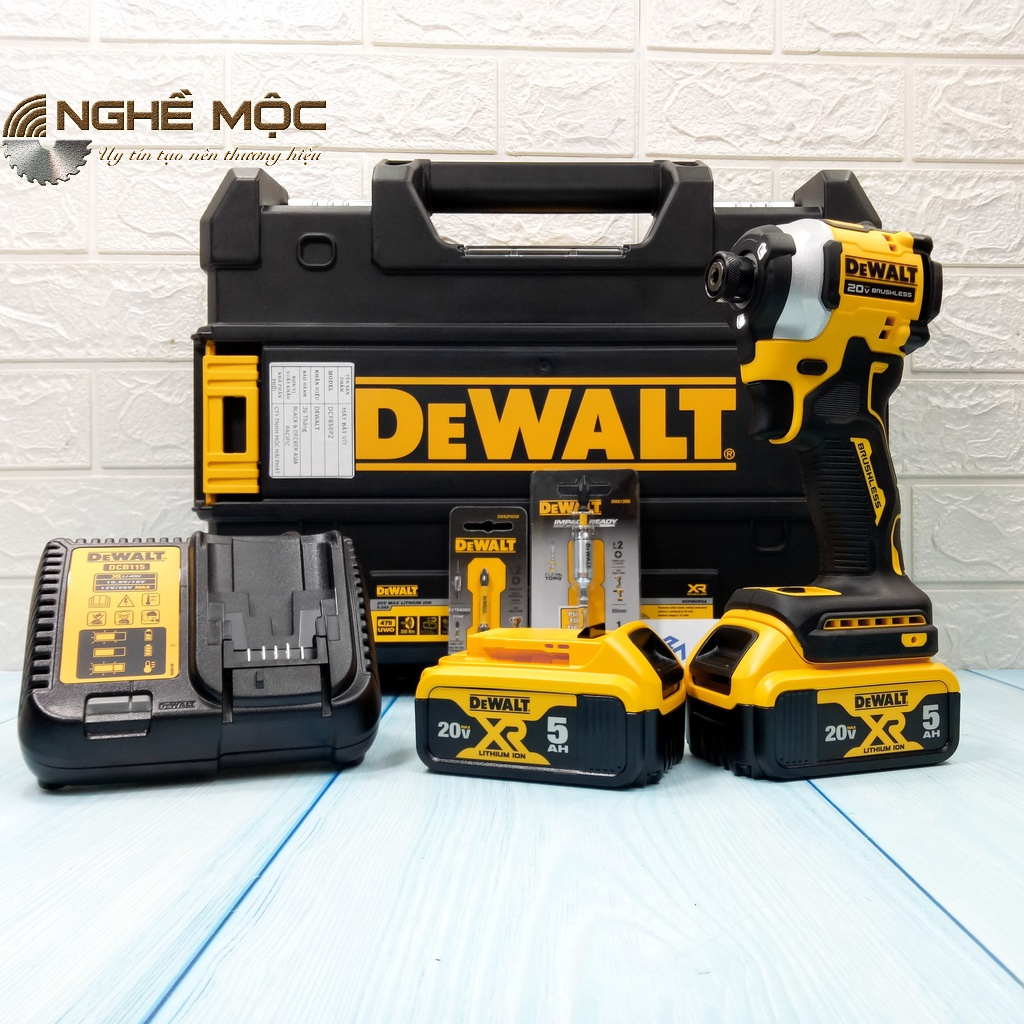 Máy bắt vít dùng pin 850 DeWalt DCF850P2 Dcf850