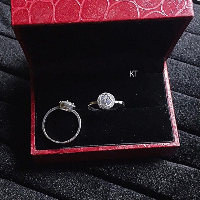 NHẪN NỮ MẶT ĐÁ TRÒN SANG CHẢNH - NHẪN NỮ BẠC TA