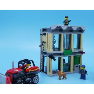 Bộ lắp ráp xanh dương Blue Suitcase V29 Lego Junior 10659