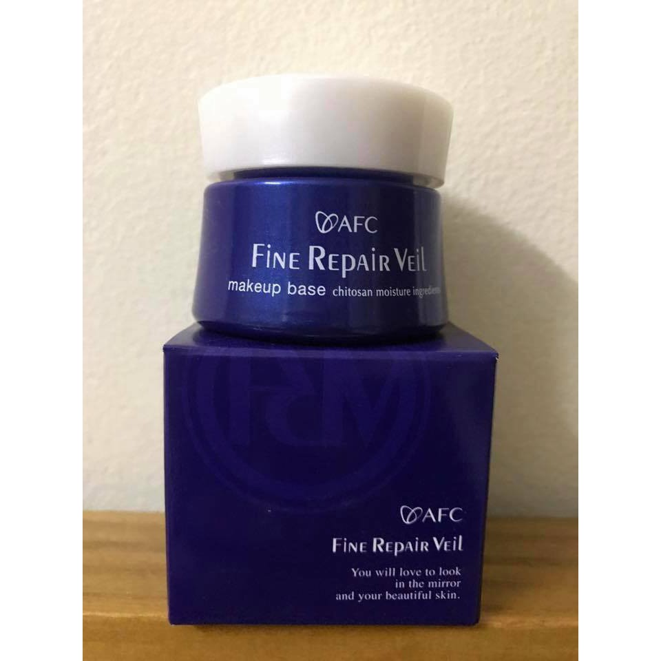 Kem lót trang điểm Fine Repair Veil Nhật Bản