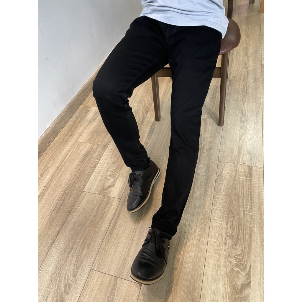 Quần Jean Nam Màu Đen KHÔNG RÁCH, TRƠN Có Thể Đi Làm Và Đi Chơi,  ĐơnGiản Mà Đẹp MS S3 | BigBuy360 - bigbuy360.vn