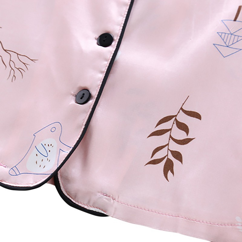 Bộ đồ ngủ gồm áo tay ngắn và quần họa tiết gấu và lá cây bằng vải lụa nhân tạo dành cho bé trai/bé gái mặc trong mùa hè
