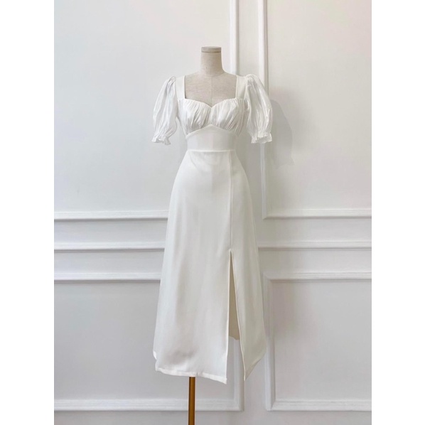 Đầm midi trắng xẻ tà tôn dáng