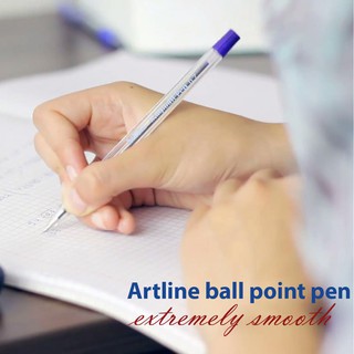 Bút bi Artline EK-8270 ngòi 0.7mm