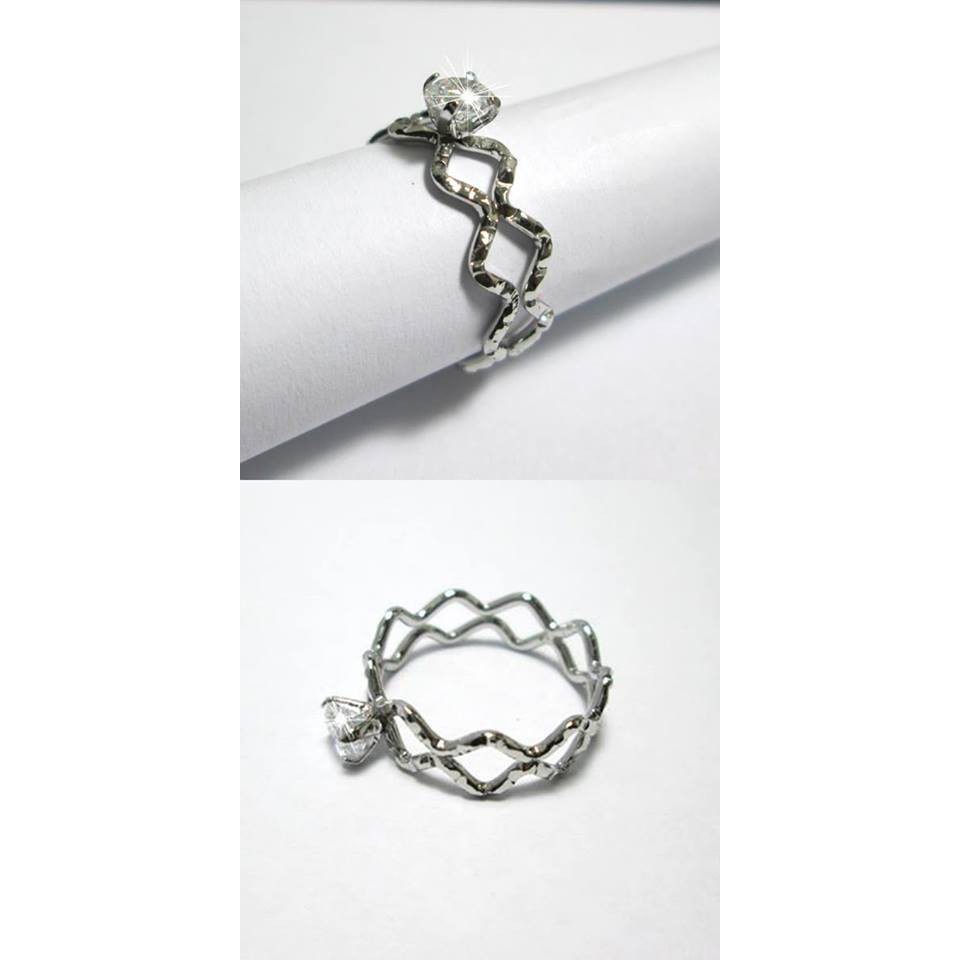 Nhẫn inox nữ nhiều kiểu
