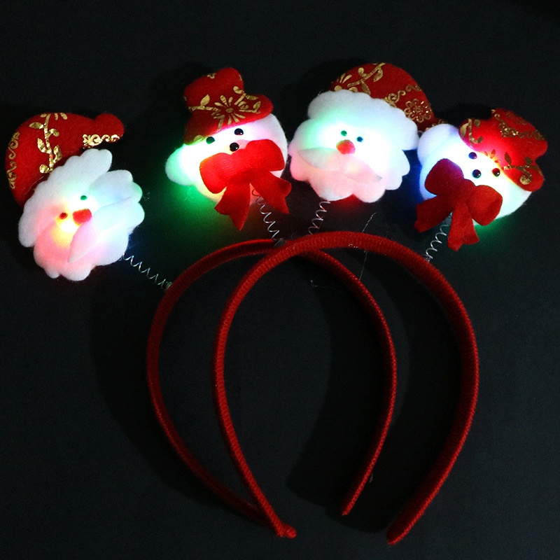 Quà tặng noel giáng sinh cho bé bờm noel có đèn les và nhiều đồ trang trí Merry Christmas