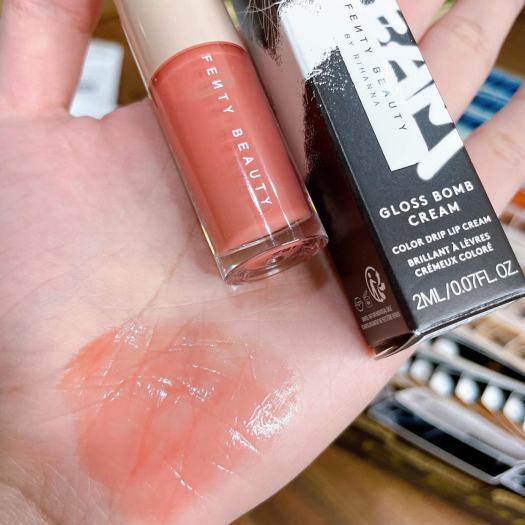 Son bóng Fenty Beauty Gloss Bomb Cream