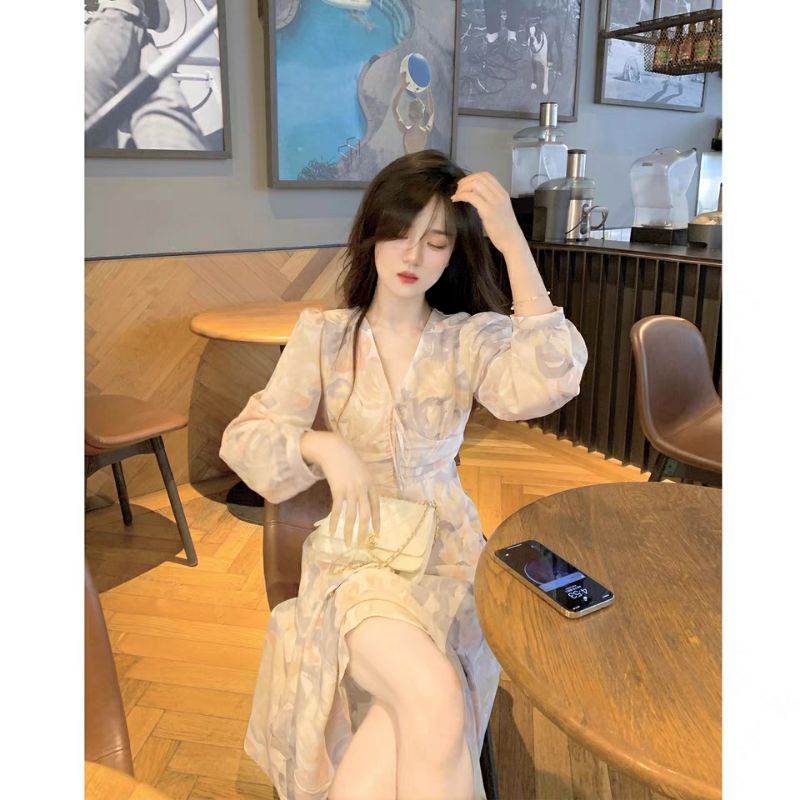 VÁY HOA DÀI TAY CỔ CHỮ V | BigBuy360 - bigbuy360.vn