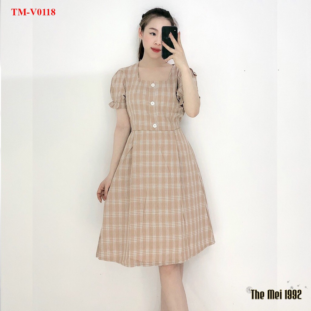 Đầm suông nữ The Mei 1992- Đầm công sở chất cotton mát kẻ caro cổ vuông đính cúc bo ống tay siêu xinh