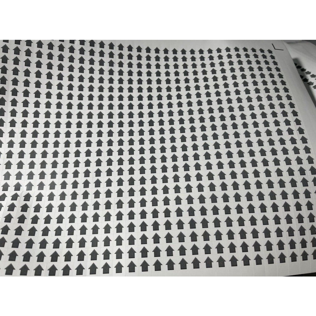 750 Tem mũi tên sticker dán lỗi sản phẩm kích thước 9x9mm phục vụ ngành may mặc, công nghiệp