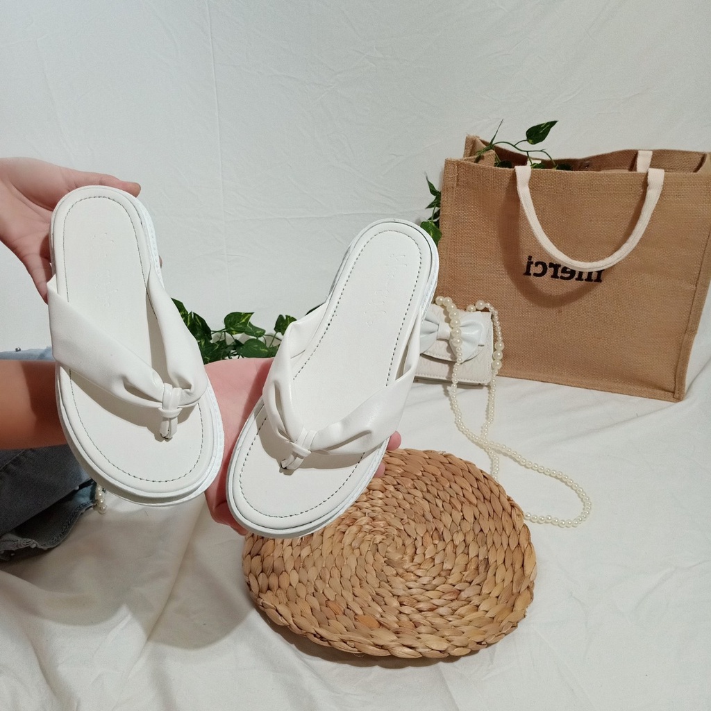 Dép bánh mì nữ đế dày quai kẹp xỏ ngón chất siêu mềm,hình shop tự chụp thật