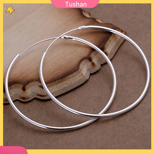 1 Đôi Khuyên Tai Tròn Mạ Bạc Thời Trang Cho Nữ