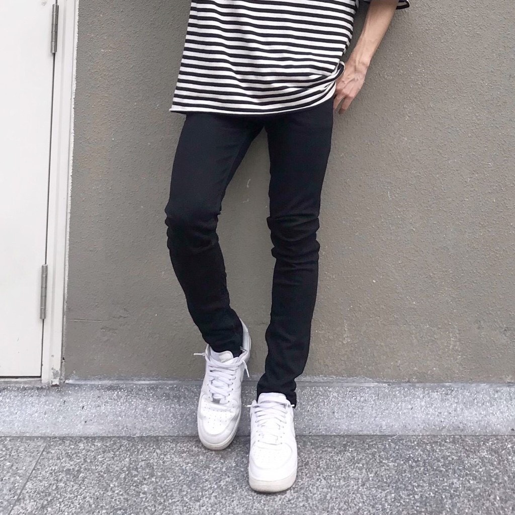 [FreeShip + Xả Khỏ] Quần Jean Nam Đen Trơn Vải Co Giãn, Không Phai Màu Dáng Skinny Trẻ Trung Năng Động - J01 | BigBuy360 - bigbuy360.vn