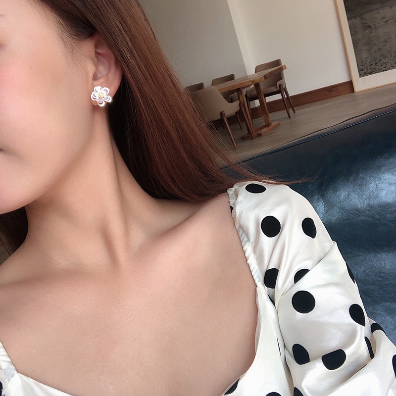 Khuyên tai mạ bạc S952 hình bông hoa nhỏ đơn giản dễ phối đồ phong cách cho nữ