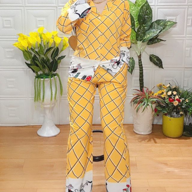 Tay dai lụa