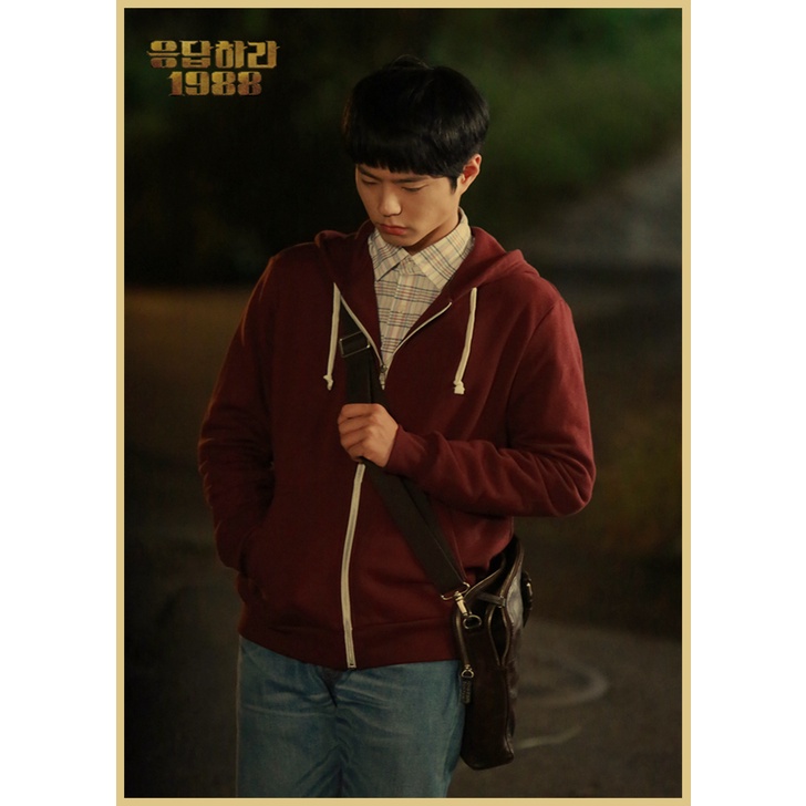Tranh Dán Tường Drama Reply 1988 Phong Cách Retro Vintage Trang Trí Nhà Cửa / Quán Bar / Phòng Khách MS: 312