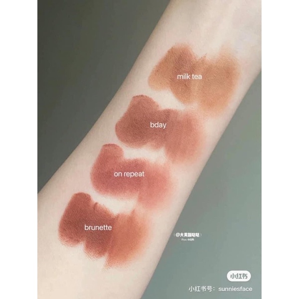 Son Thỏi Lì Sunnies Face Fluffmatte Lipstick