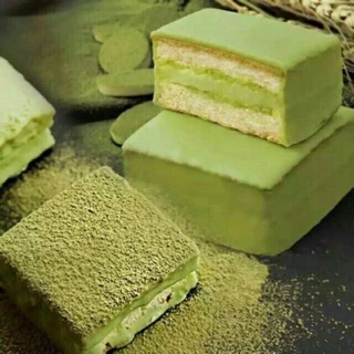 Bánh kem trà xanh (matcha cake)