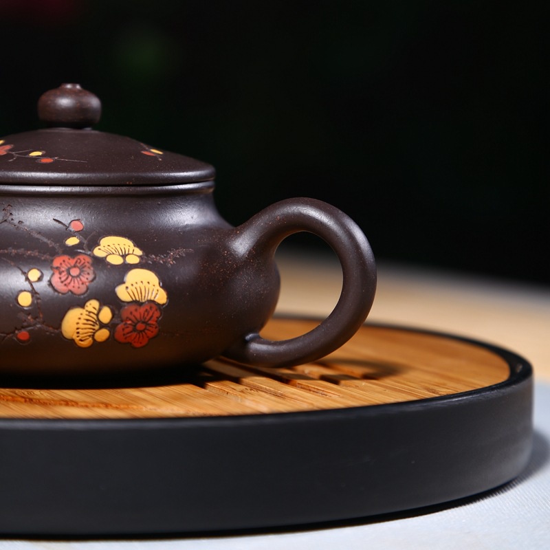 Ấm Tử Sa Nghi Hưng Hán Thiên Mai Hoa 210 ml (Hắc Kim Sa)