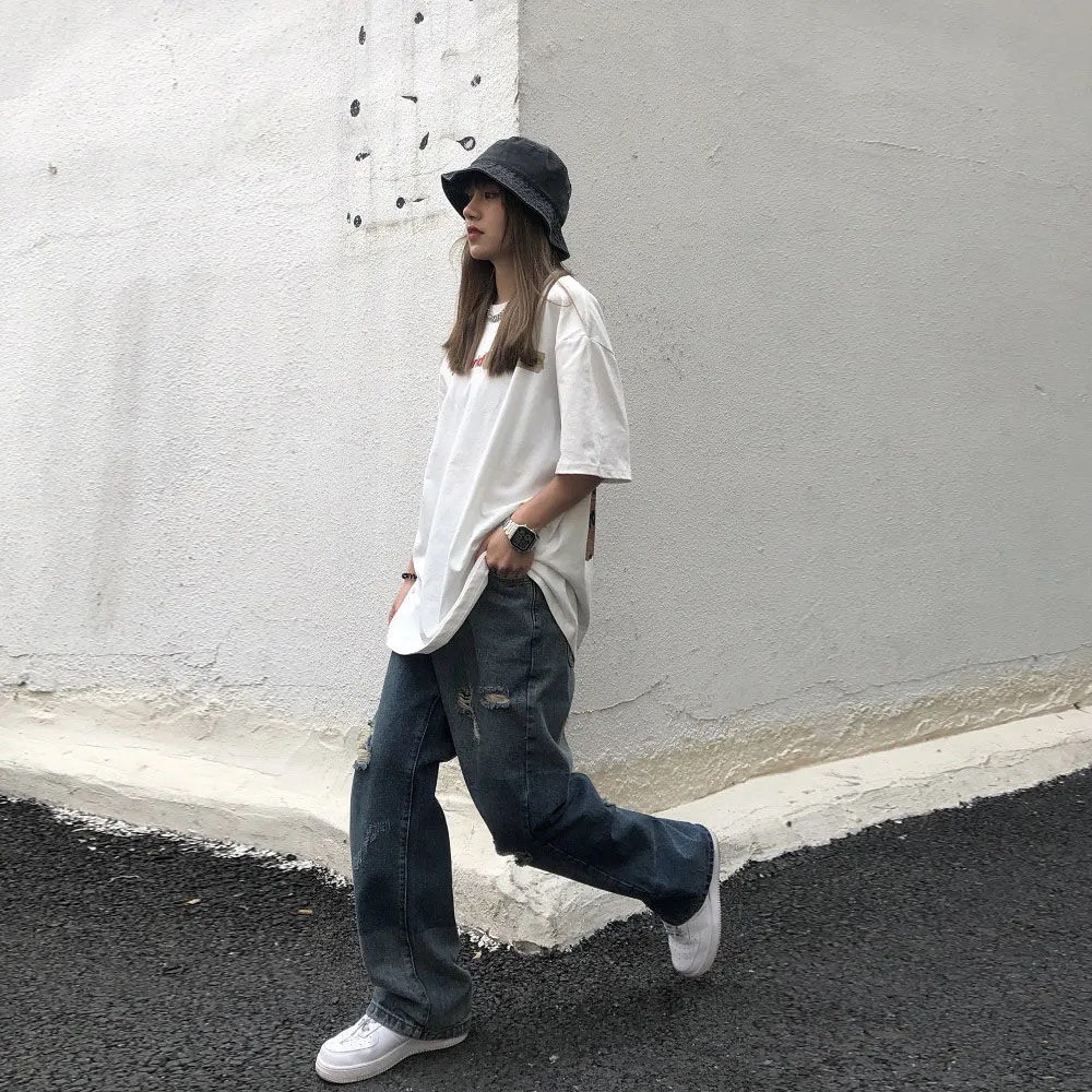 Quần jean unisex ống rộng rách chuyển màu nhẹ