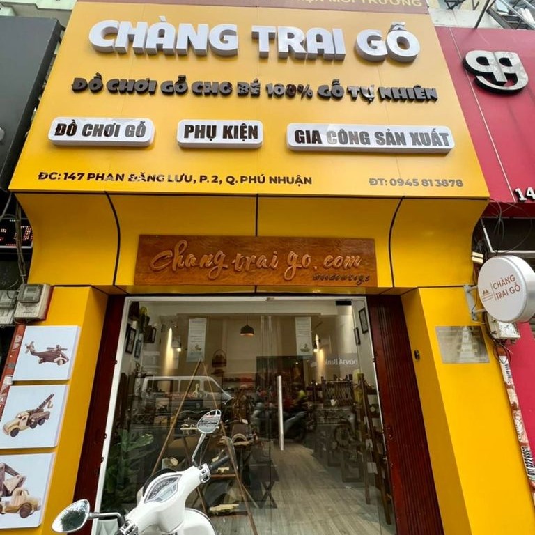 đồ chơi cho bé 1 tuổi