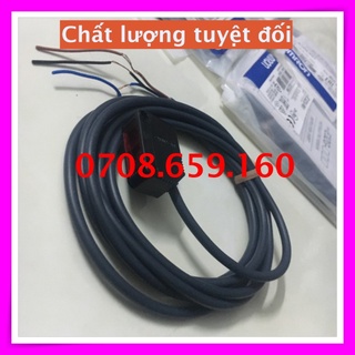 Cảm biến quang  Omron E3ZG-R61