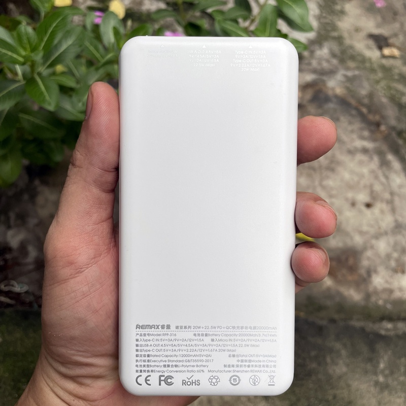 Pin dự phòng sạc nhanh Remax RPP-316 Noah Series 20000mAh an toàn đi máy bay - hỗ trợ QC 22.5W và PD 20W (2 màu)