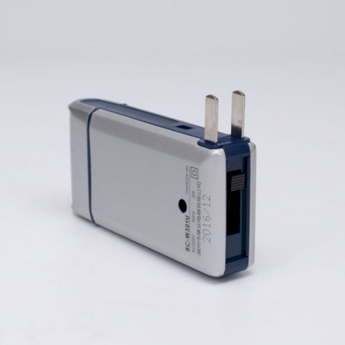 Máy Cạo Râu Sạc Pin Cầm Tay SCW 301U