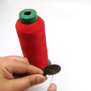 Dụng cụ cắt chỉ kiểu dáng vintage