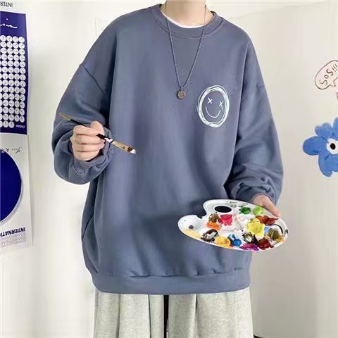 Áo sweater cổ tròn form rộng in hình mặt cười