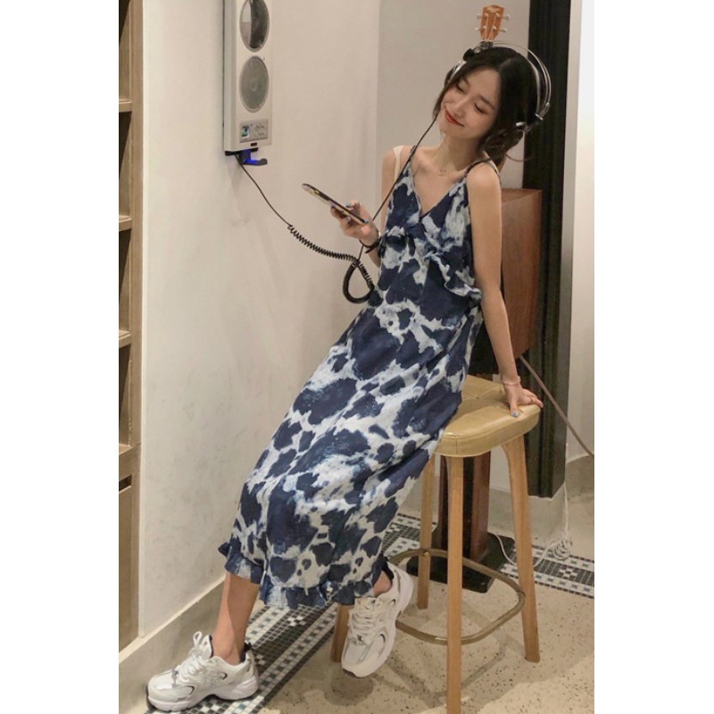 (HÀNG SẴN) Váy hai dây mùa hè suông dài họa tiết loang màu xanh bò sữa nhún bèo style retro Hàn Quốc | BigBuy360 - bigbuy360.vn