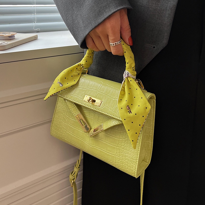 Túi đeo chéo IELGY dáng vuông nhỏ thời trang cho nữ