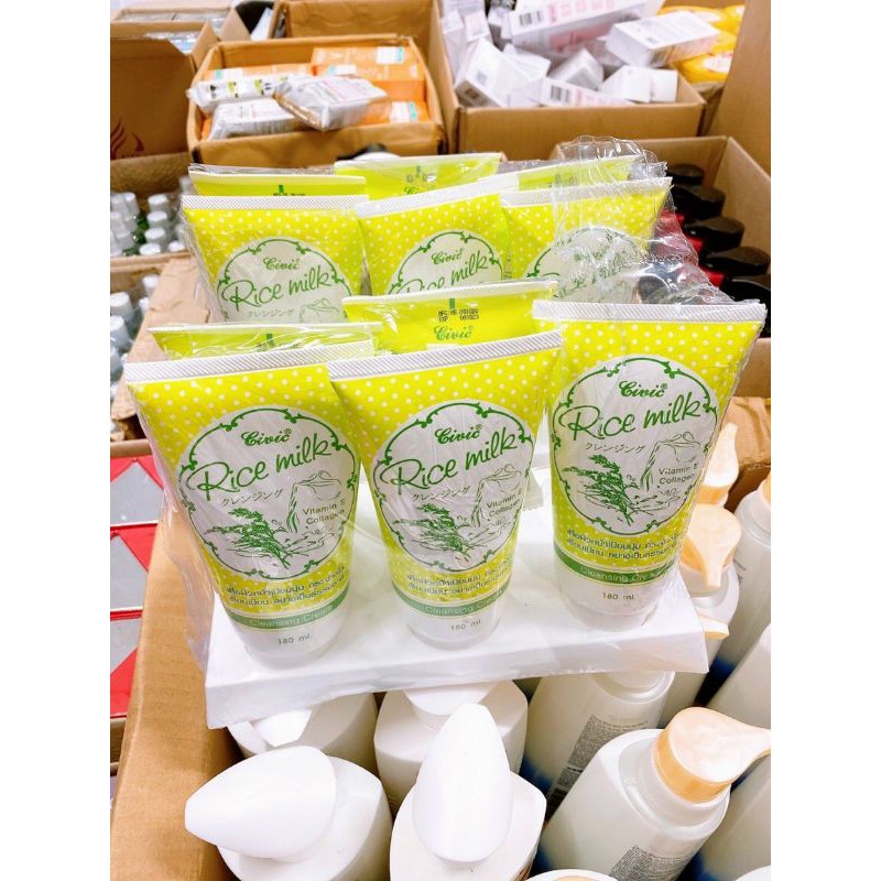 Sữa rửa mặt gạo Civic Rice Milk Thái Lan 180ml