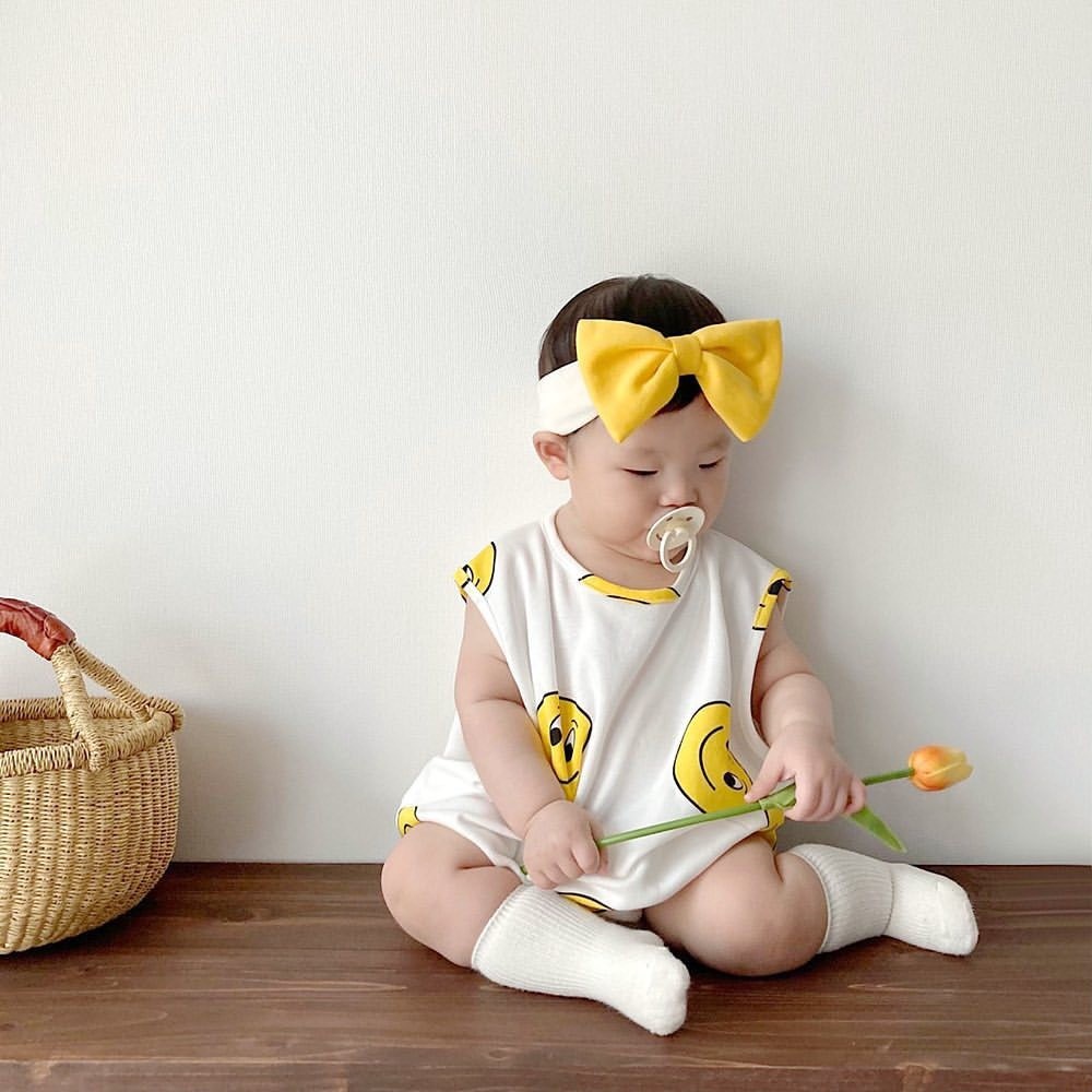 Bộ Áo Liền Quần Không Tay In Hình Mặt Cười + Băng Đô Thời Trang Mùa Hè Cho Bé Sơ Sinh
