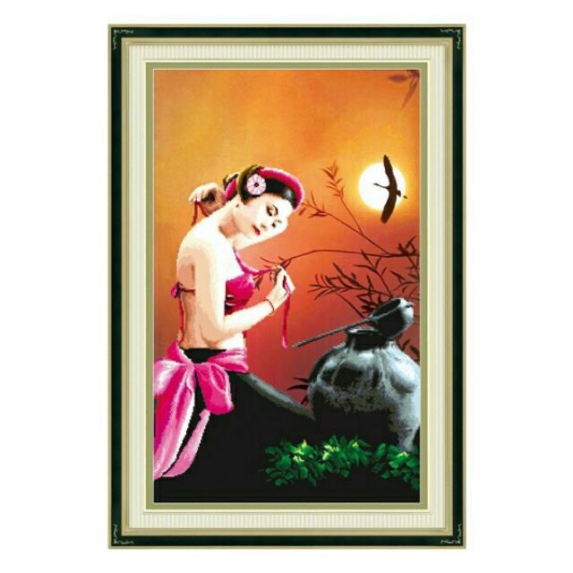 Tranh thêu chữ thập Cô Gái Việt bên Lu 53387 kt 62x94cm