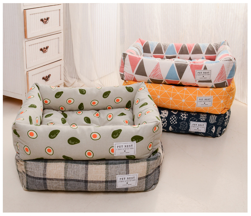 Nệm nằm giữ ấm tiện dụng có 5 màu tùy chọn dành cho thú cưng