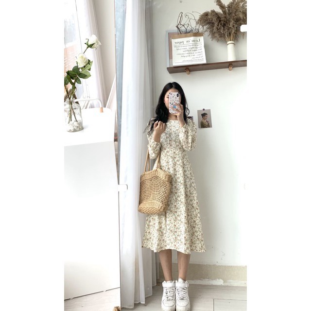 Váy cỏ hoa nhí trắng