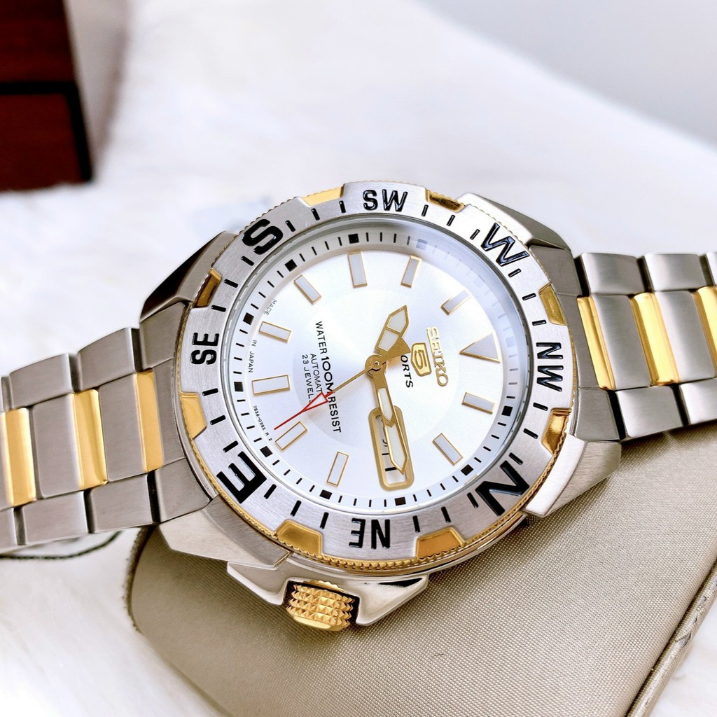 Đồng hồ Nam Seiko 5 Sport SNZF08J1 Demi vàng,Mặt trắng,Lịch thứ ngày,Vòng Bezel-Máy cơ tự động-Dây kim loại-Size 42mm