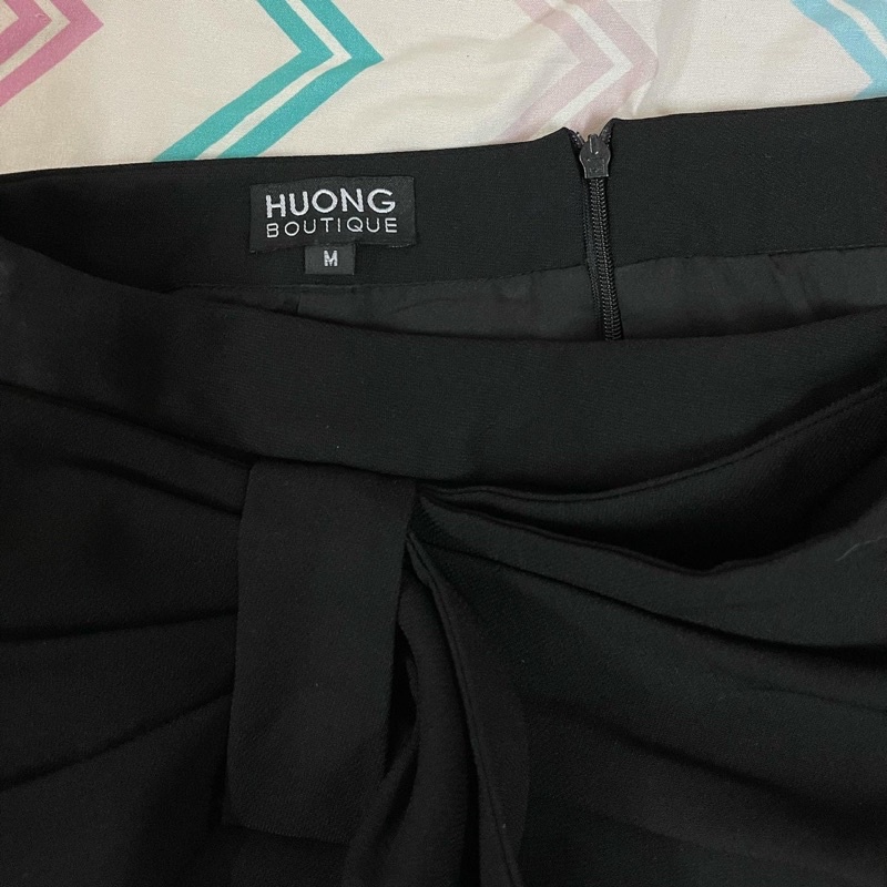 Chân váy thắt nơ Huong Boutique