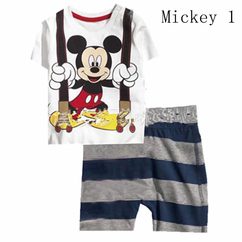 Set đồ ngủ áo thun tay ngắn hình chuột Mickey kèm quần cho bé