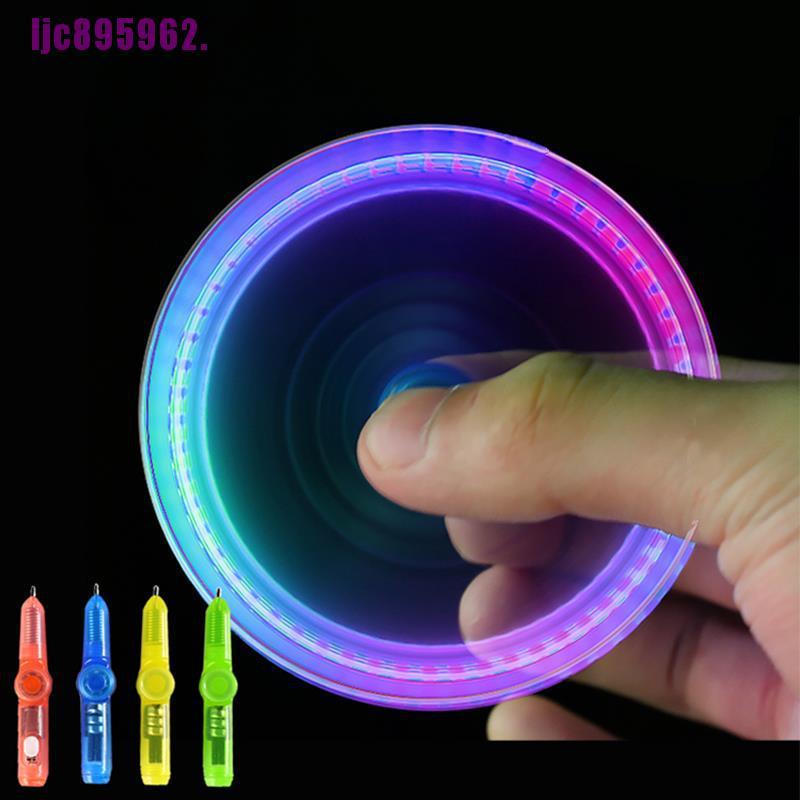 Con quay đồ chơi Fidget Spinner có đèn Led dạ quang