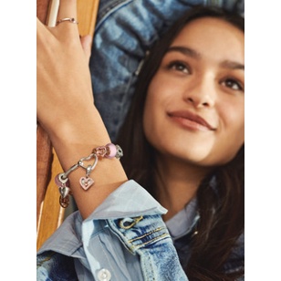Pandora Vòng Đeo Tay Chuỗi Xương Rắn Có Khóa Trái Tim