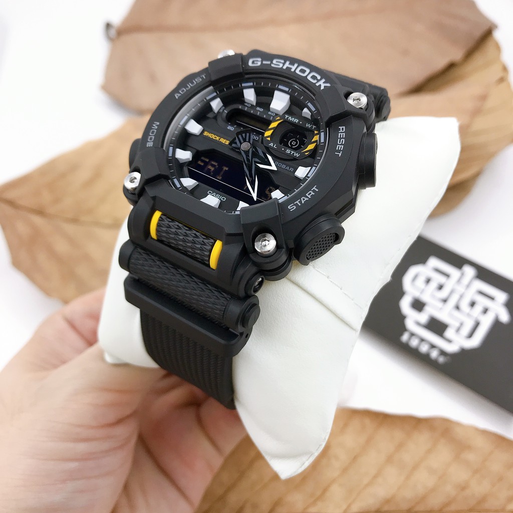 Đồng hồ nam Casio G-SHOCK GA-900 / GA-900-1A chống va đập chính hãng