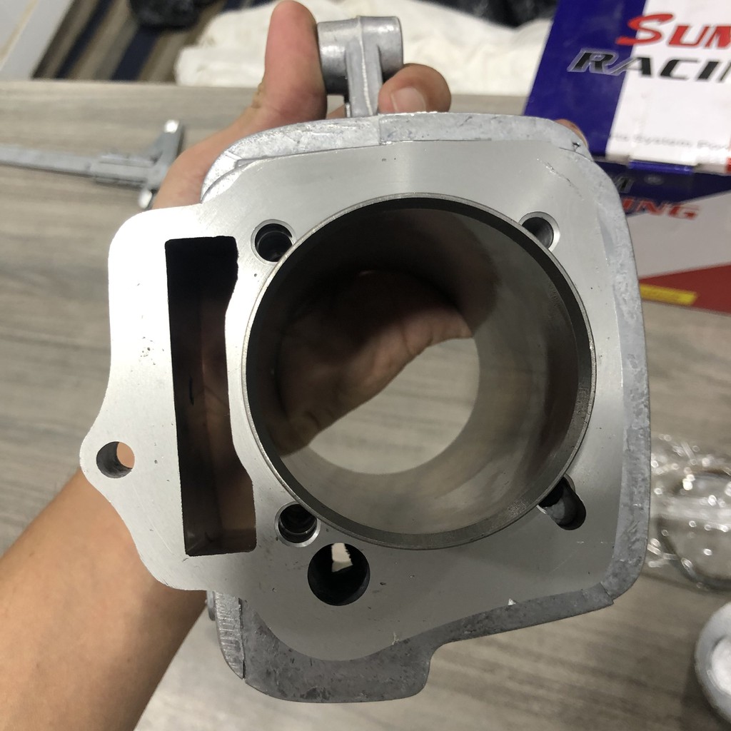 Lòng sum racing 62mm gắn wave dream .