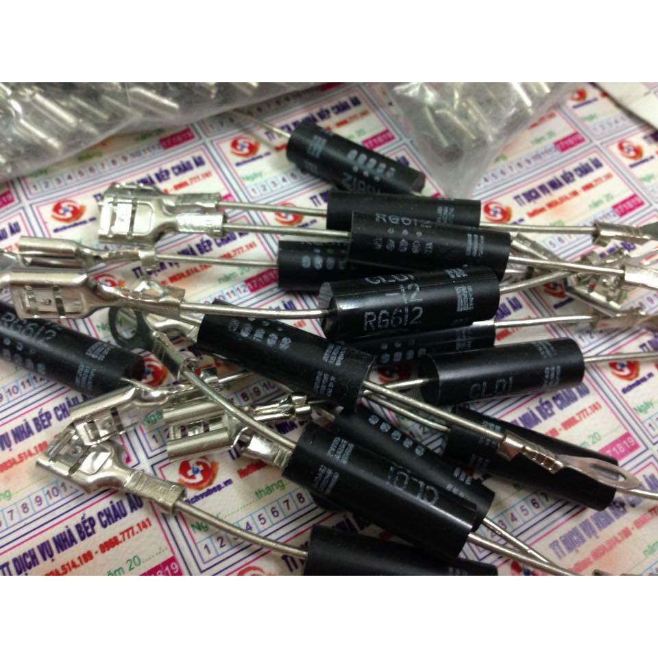 Combo tụ lò + cầu chì thủy tinh+ đi ốt lò vi sóng