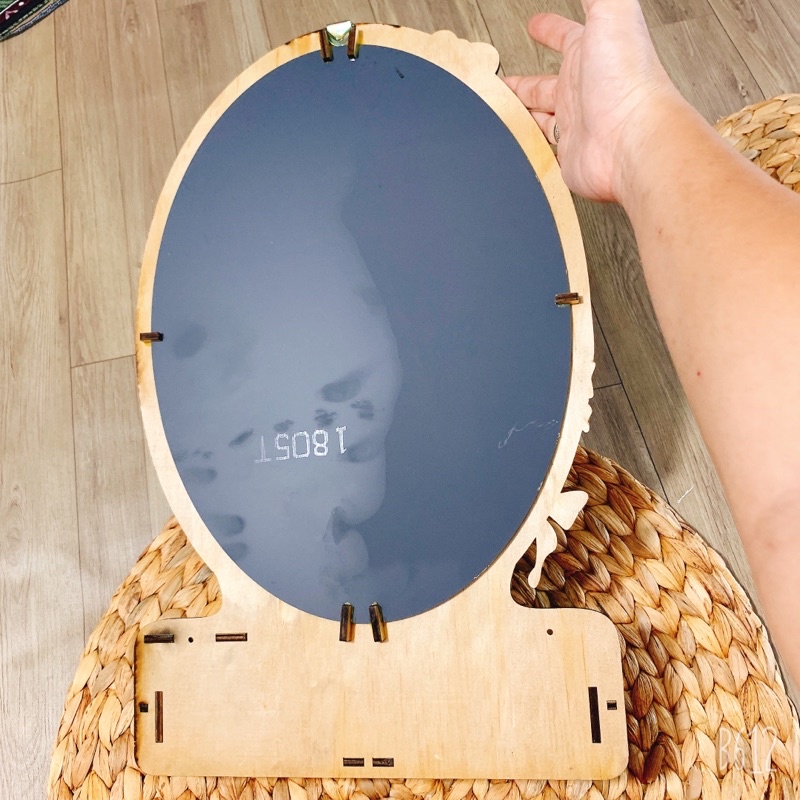 Gương treo tường bằng gỗ Elip Trung chống thấm nước