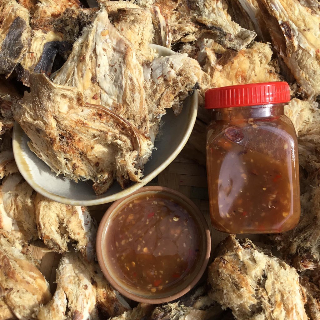 Khô Cá Đuối Mắm Me - hũ 370g - Loại 1 mềm thơm ngon