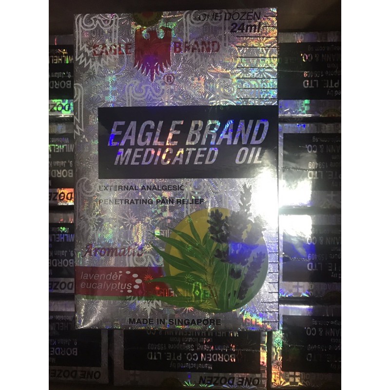 1 thùng 12 lốc Dầu Gió con Ó Trắng và Vàng Eagle Brand Lavender Aromatic 24ml